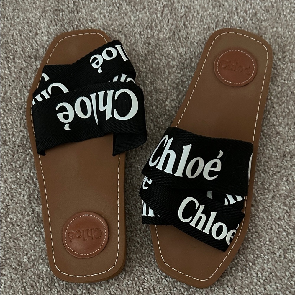 Chloe Black and White Sandals